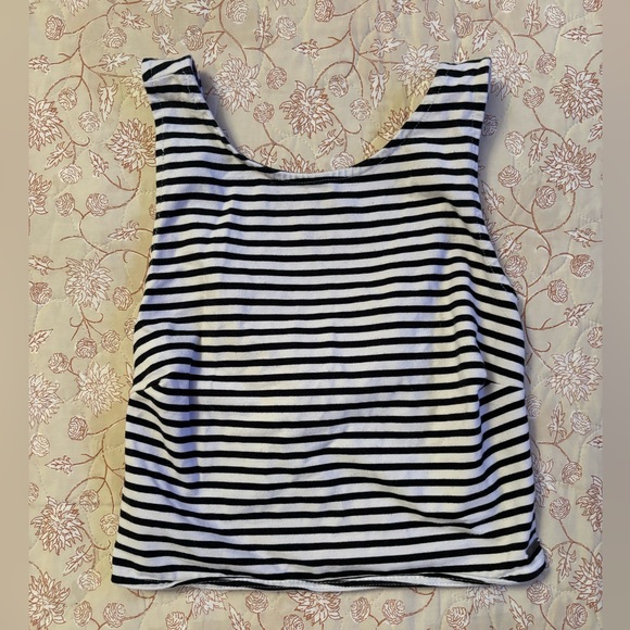 Roxy Plans “I Was Chasing” Womens Tank - Picture 3 of 6